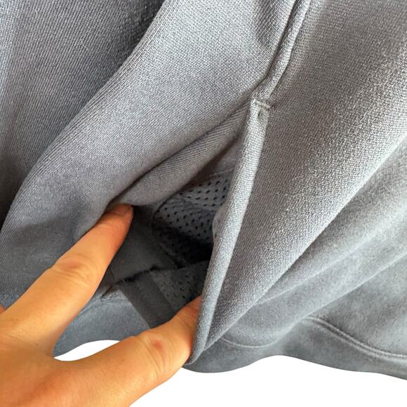 Under Armour Loose Blue Gray Funnel Neck Camo Logo Pullover Sweatshirt Pockets L - Picture 5 of 6